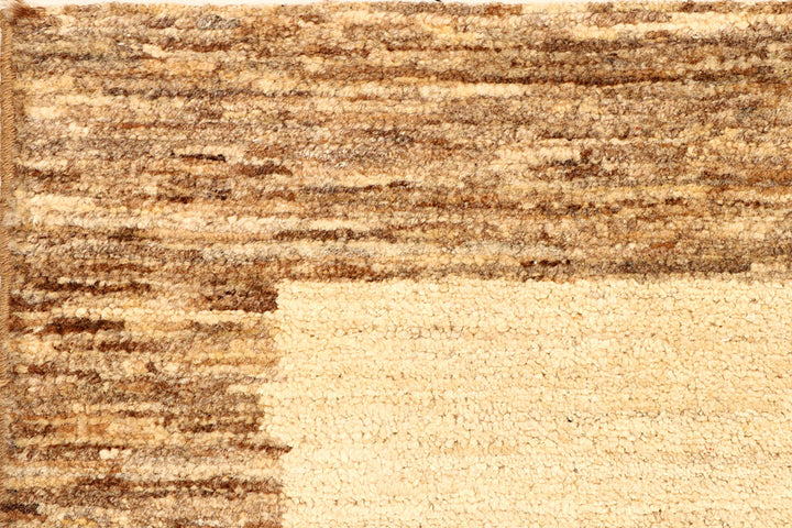 Cornsilk Gabbeh 2' 9 x 7' 10 - No. 55793 - ALRUG Rug Store