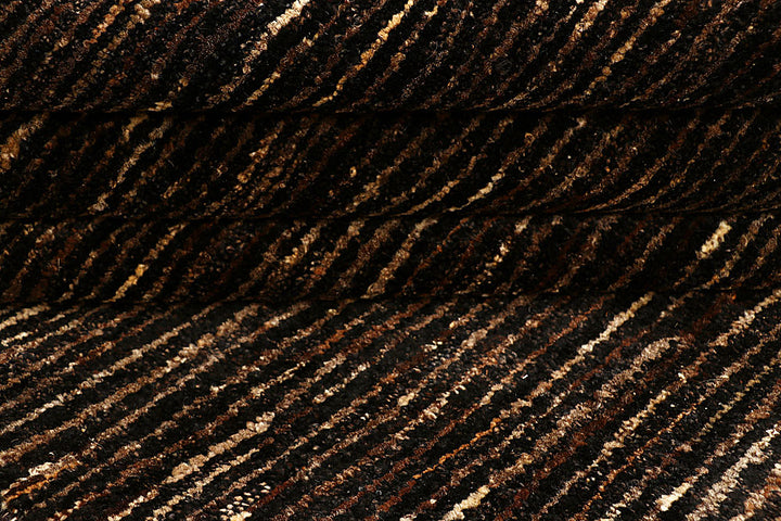 Saddle Brown Gabbeh 4' x 6' 2 - No. 55800 - ALRUG Rug Store