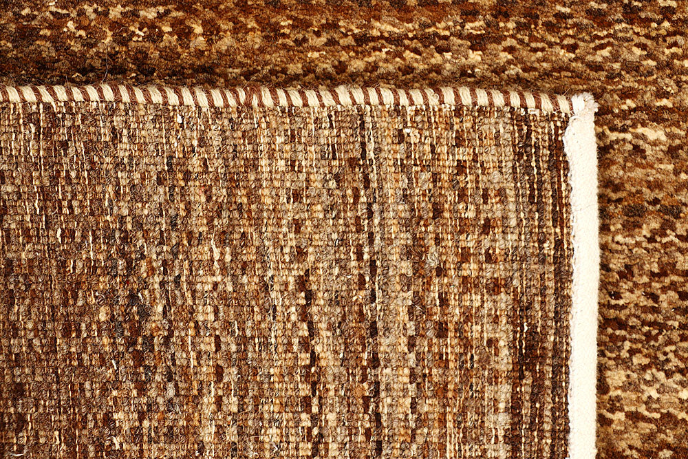 Navajo White Gabbeh 2' 7 x 7' 8 - No. 55802 - ALRUG Rug Store