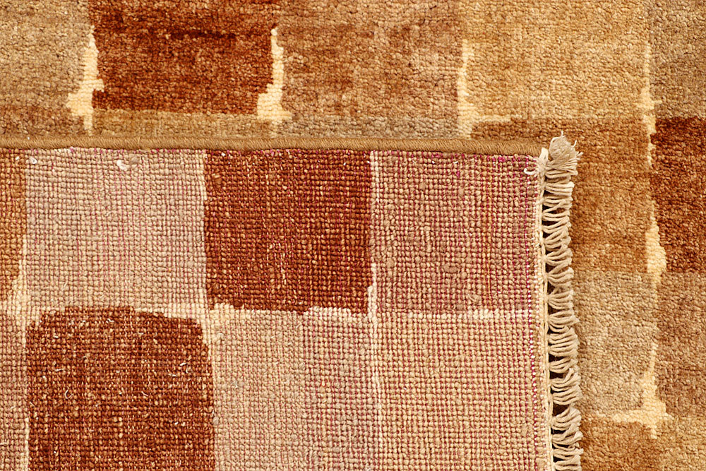 Sandy Brown Gabbeh 4' x 5' 11 - No. 55805 - ALRUG Rug Store