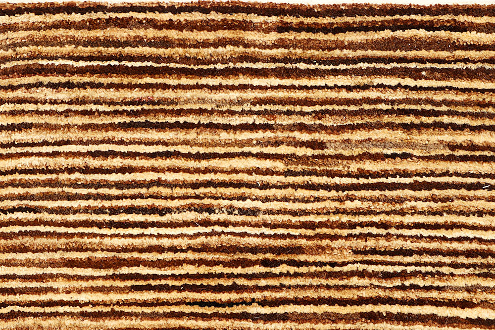 Burlywood Gabbeh 2' 6 x 10' - No. 55806 - ALRUG Rug Store