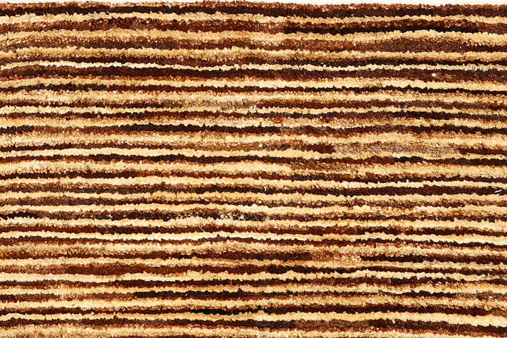 Burlywood Gabbeh 2' 6 x 10' - No. 55806 - ALRUG Rug Store