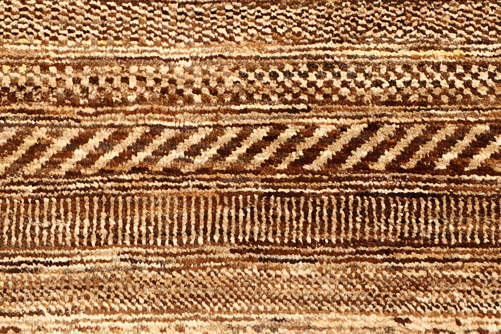 Burlywood Gabbeh 2' 7 x 10' 4 - No. 55826 - ALRUG Rug Store