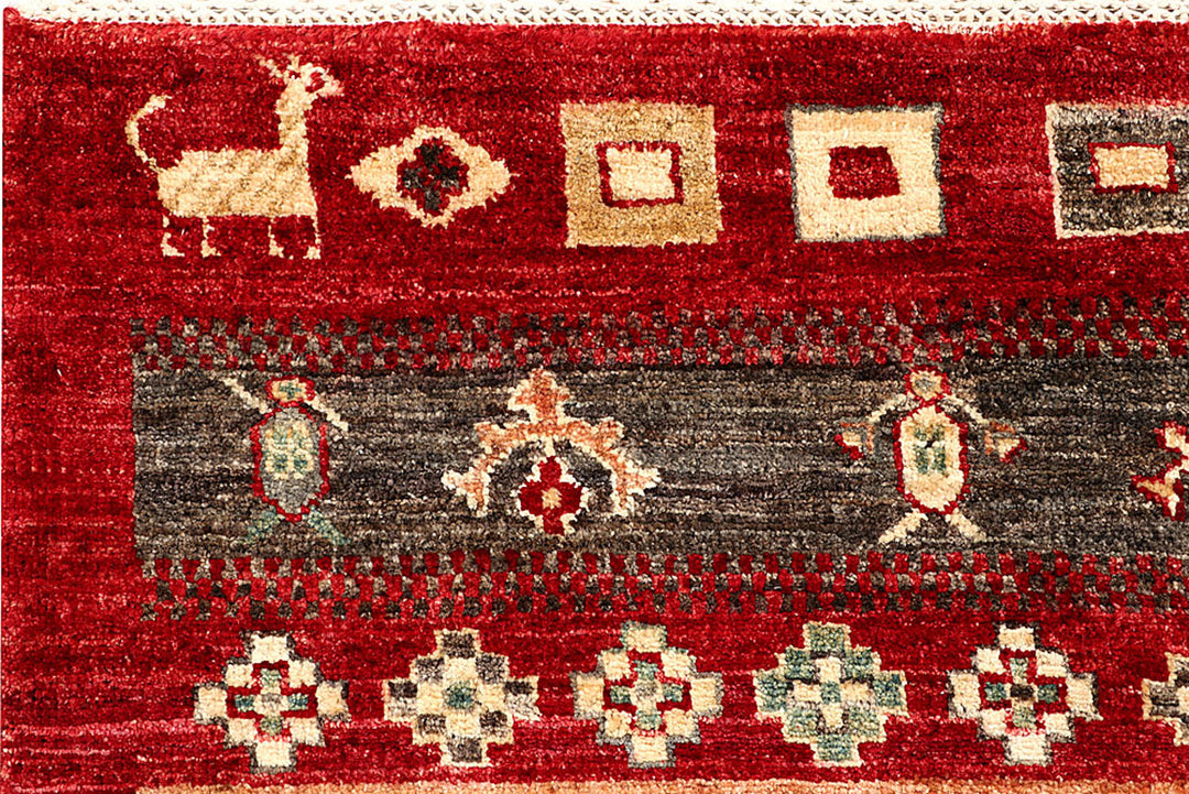 Firebrick Gabbeh 5'  5" x 7'  8" - No. QA47335