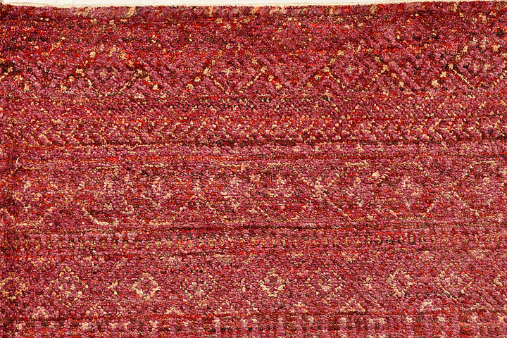 Firebrick Gabbeh 5' 6 x 7' 10 - No. 55915 - ALRUG Rug Store