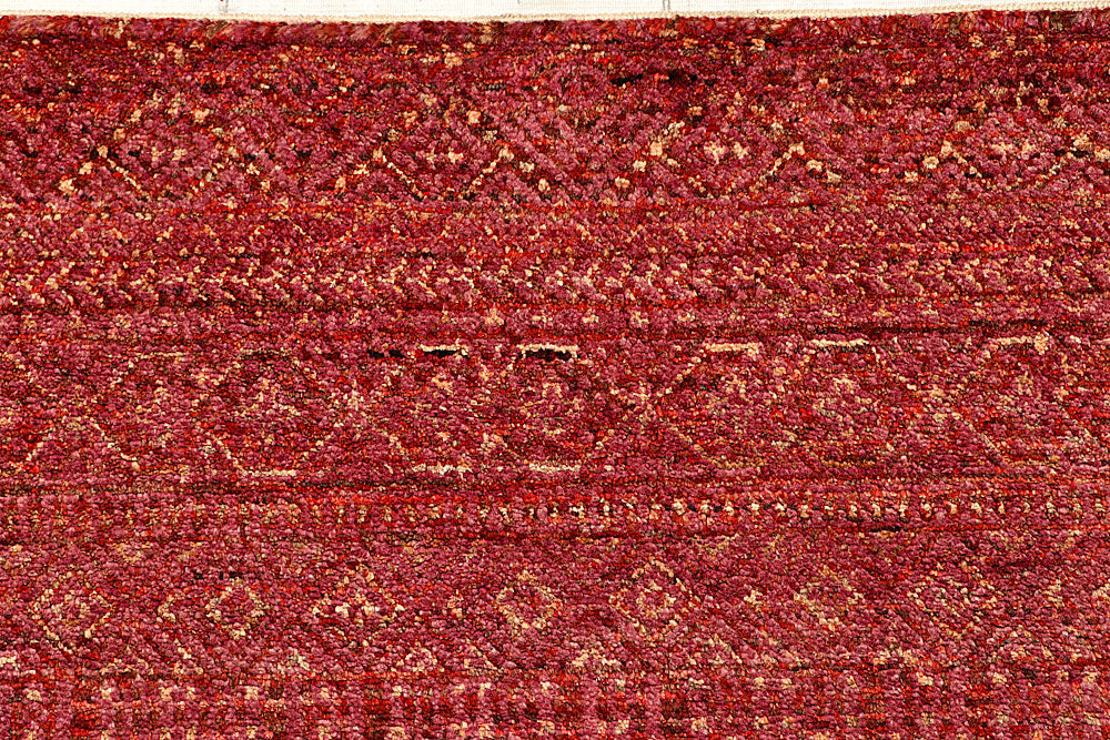 Firebrick Gabbeh 5' 6 x 7' 10 - No. 55915 - ALRUG Rug Store