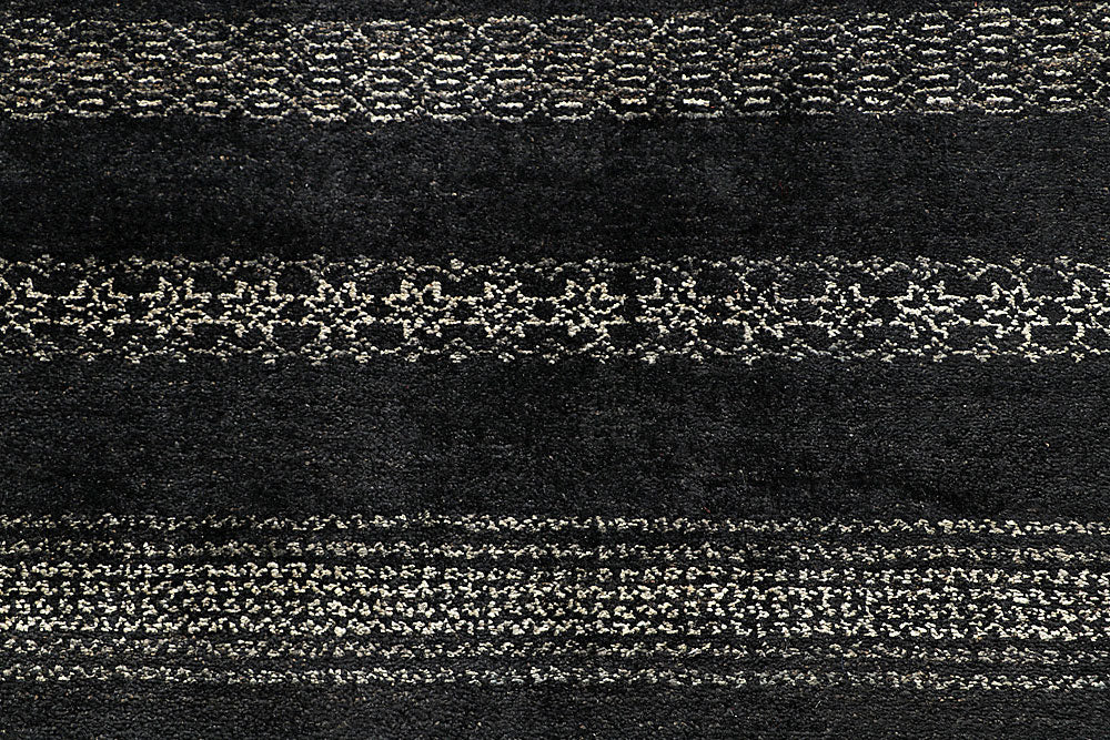 Black Gabbeh 5' 7 x 8' 2 - No. 55934 - ALRUG Rug Store
