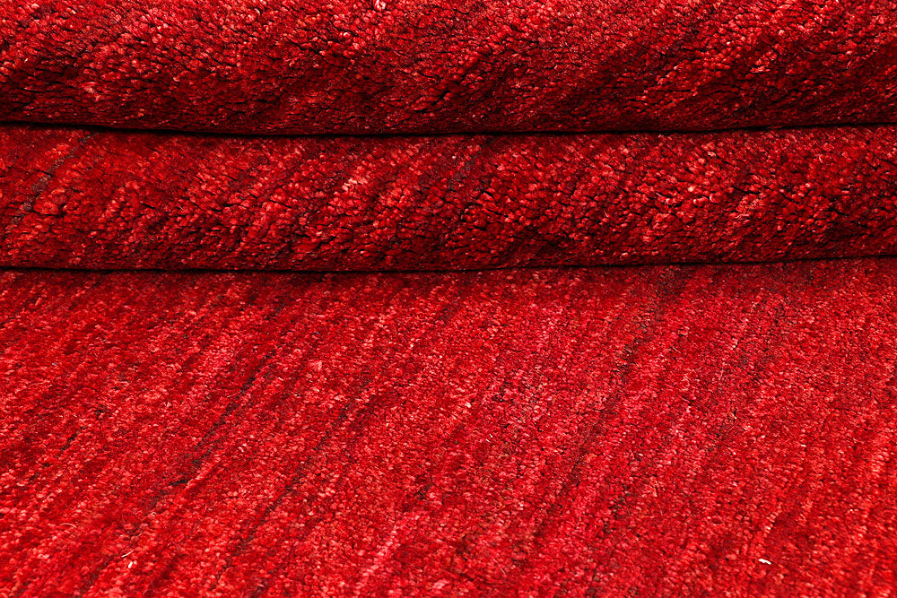 Firebrick Gabbeh 5' 6 x 8' 1 - No. 55952 - ALRUG Rug Store