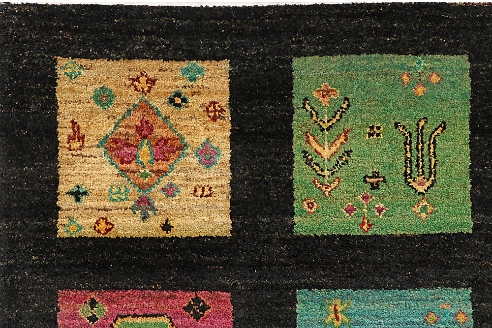 Black Gabbeh 5' 5 x 8' 7 - No. 55954 - ALRUG Rug Store