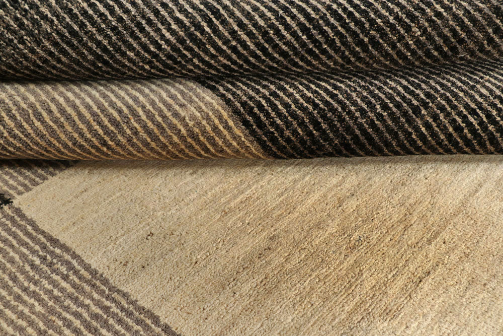 Blanched Almond Gabbeh 6' 1 x 9' 2 - No. 55966 - ALRUG Rug Store