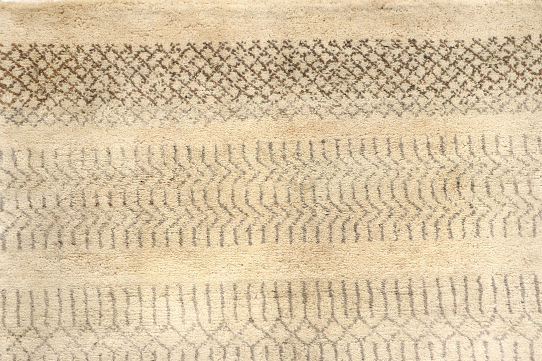 Tan Gabbeh 8'  2" x 10'  3" - No. QA53330