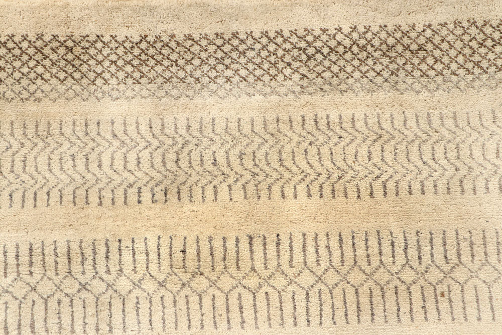 Tan Gabbeh 8' 2 x 10' 3 - No. 55993 - ALRUG Rug Store