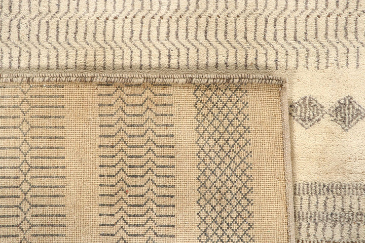 Tan Gabbeh 8'  2" x 10'  3" - No. QA53330