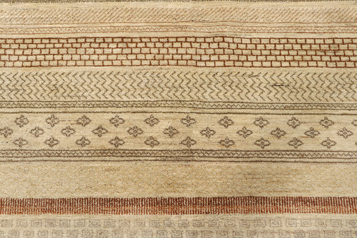 Tan Gabbeh 8' x 10' 2 - No. 55997 - ALRUG Rug Store