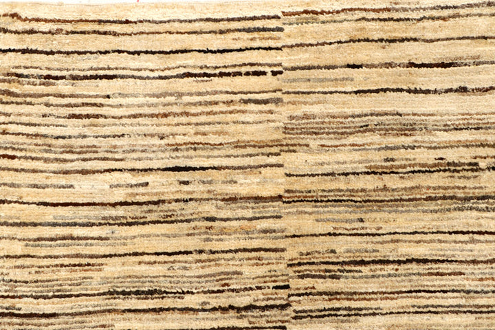 Tan Gabbeh 5' 11 x 9' - No. 56010 - ALRUG Rug Store