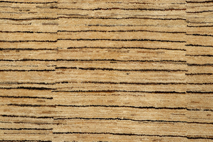 Tan Gabbeh 5'  11" x 9' " - No. QA41640