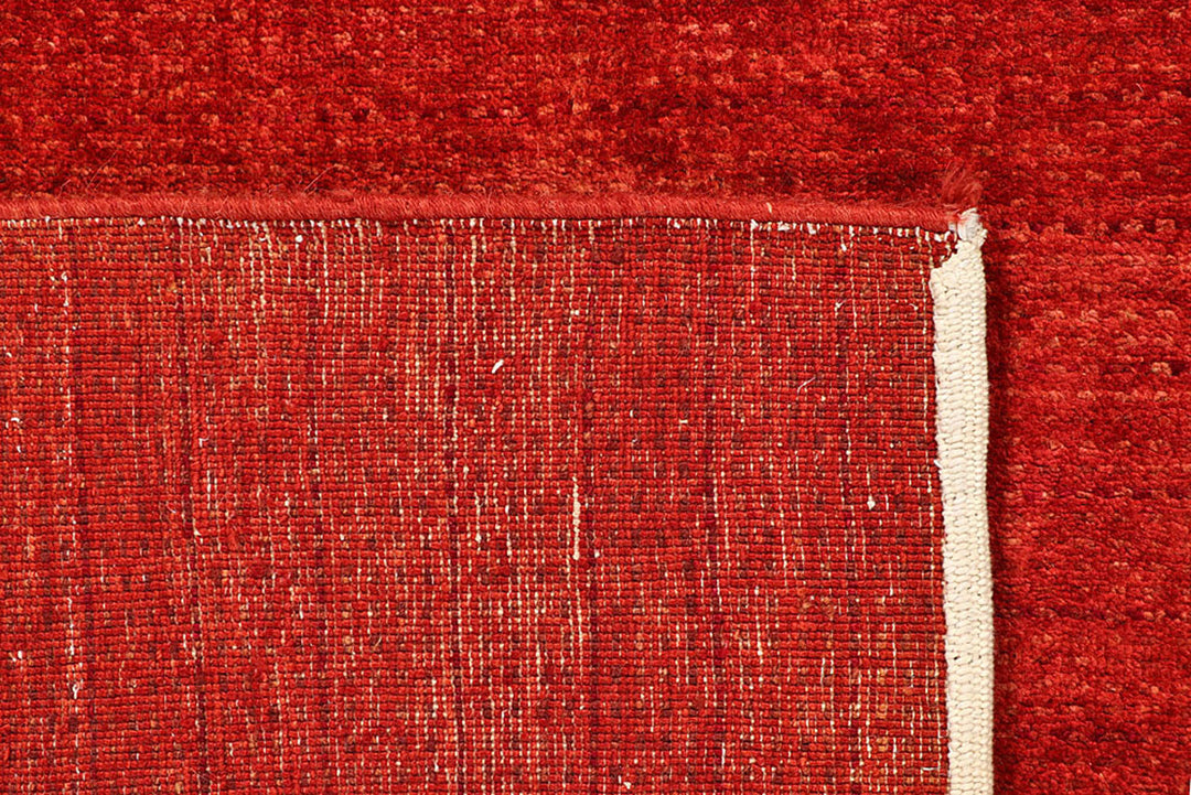 Firebrick Gabbeh 6'  6" x 7'  10" - No. QA80211