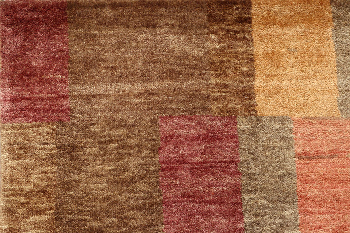 Multi Colored Gabbeh 5' 11 x 9' 2 - No. 56022 - ALRUG Rug Store