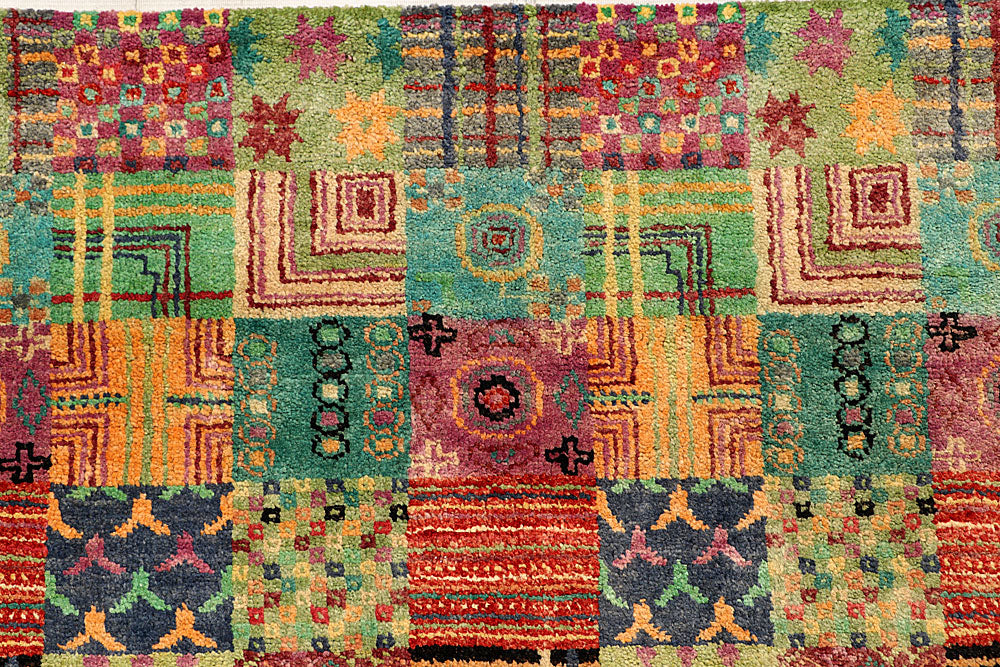 Multi Colored Gabbeh 8' 1 x 9' 10 - No. 56037 - ALRUG Rug Store