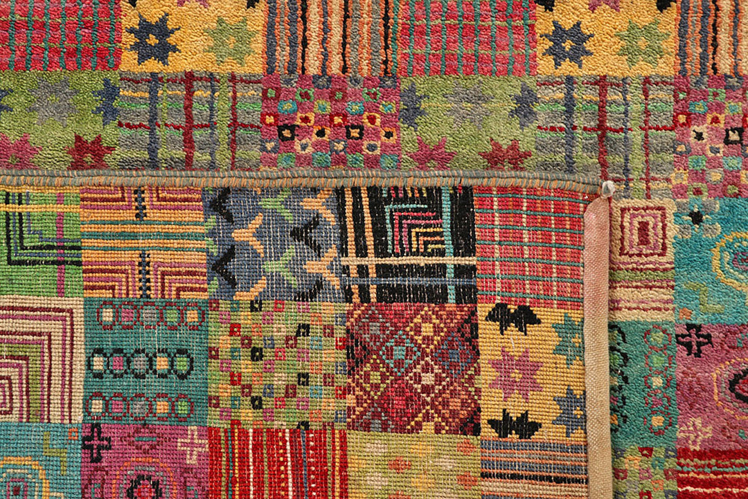 Multi Colored Gabbeh 8'  1" x 9'  10" - No. QA24874