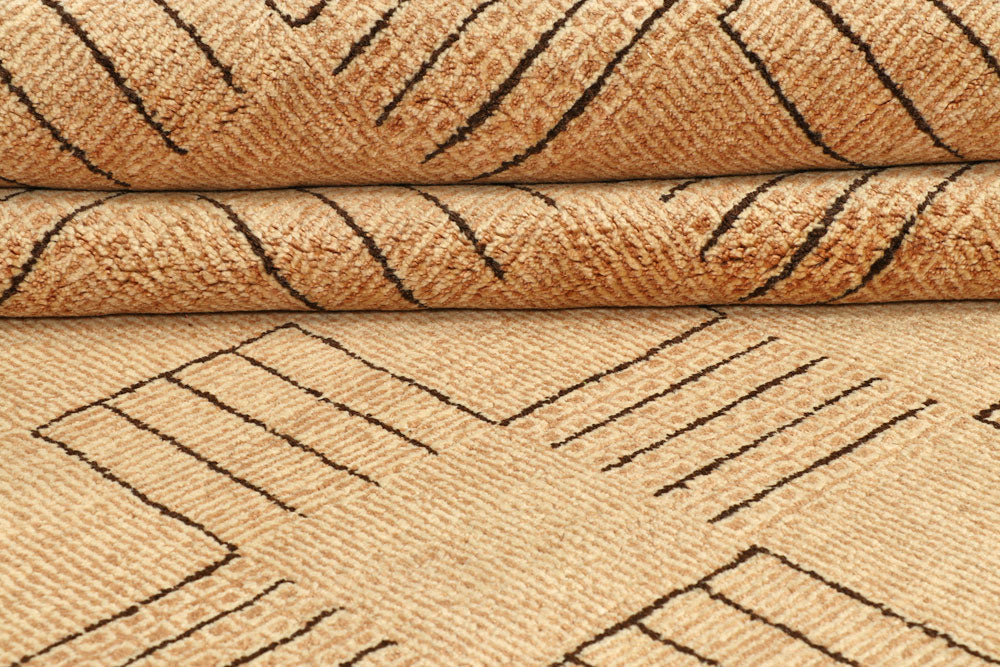 Tan Gabbeh 8' 2 x 11' - No. 56064 - ALRUG Rug Store