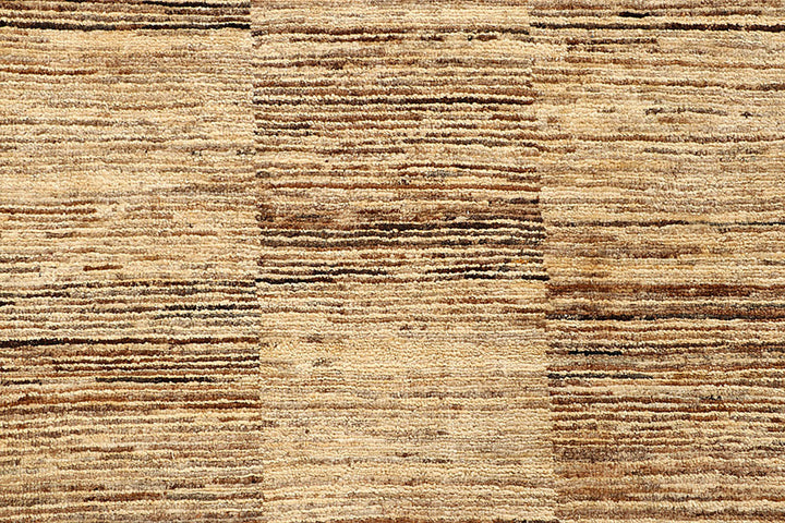 Burlywood Gabbeh 7'  10" x 9'  9" - No. QA85075