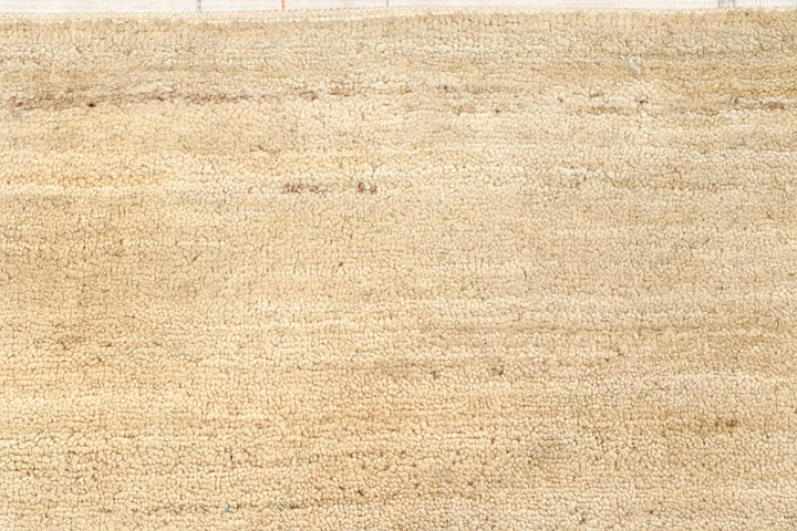 Blanched Almond Gabbeh 2' 6 x 11' 9 - No. 56103 - ALRUG Rug Store