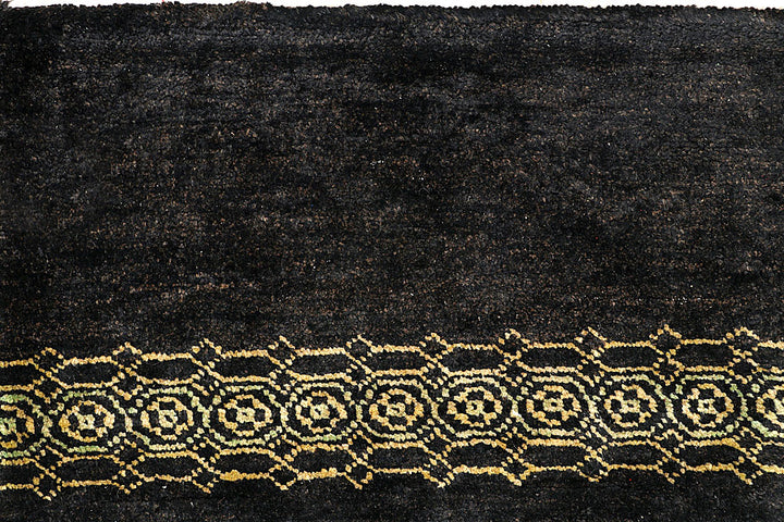 Black Gabbeh 2' 7 x 11' 10 - No. 56106 - ALRUG Rug Store