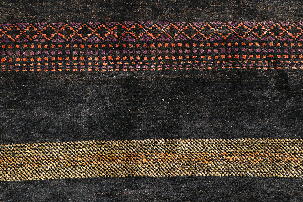Black Gabbeh 2' 7 x 11' 10 - No. 56106 - ALRUG Rug Store