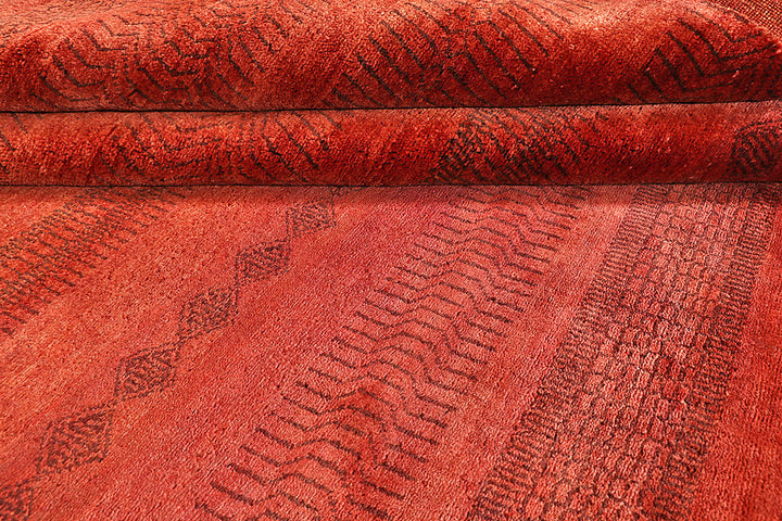 Firebrick Gabbeh 5' 7 x 8' 2 - No. 56122 - ALRUG Rug Store