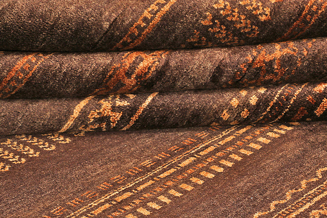 Saddle Brown Gabbeh 8'  10" x 11'  11" - No. QA55626