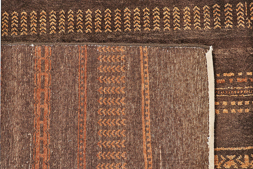 Saddle Brown Gabbeh 8'  10" x 11'  11" - No. QA55626