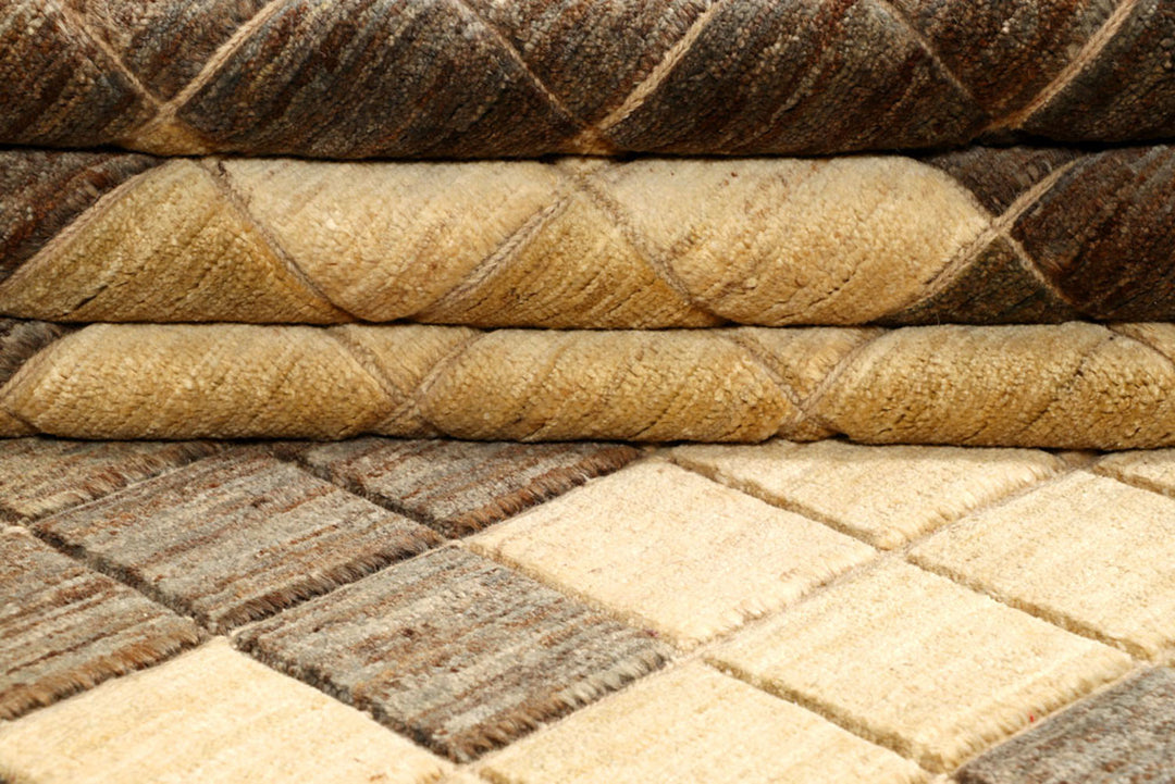 Tan Gabbeh 4'  4" x 6'  1" - No. QA82806