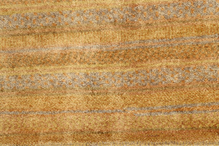 Burlywood Gabbeh 2'  7" x 7'  1" - No. QA49542