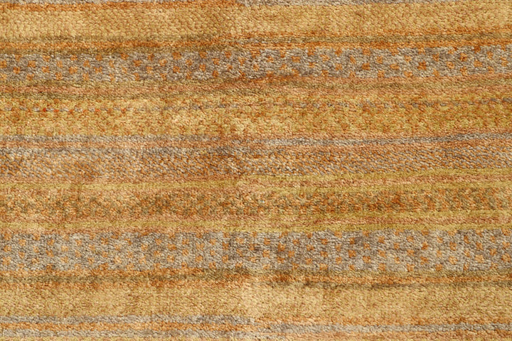 Burlywood Gabbeh 2'  7" x 7'  1" - No. QA49542