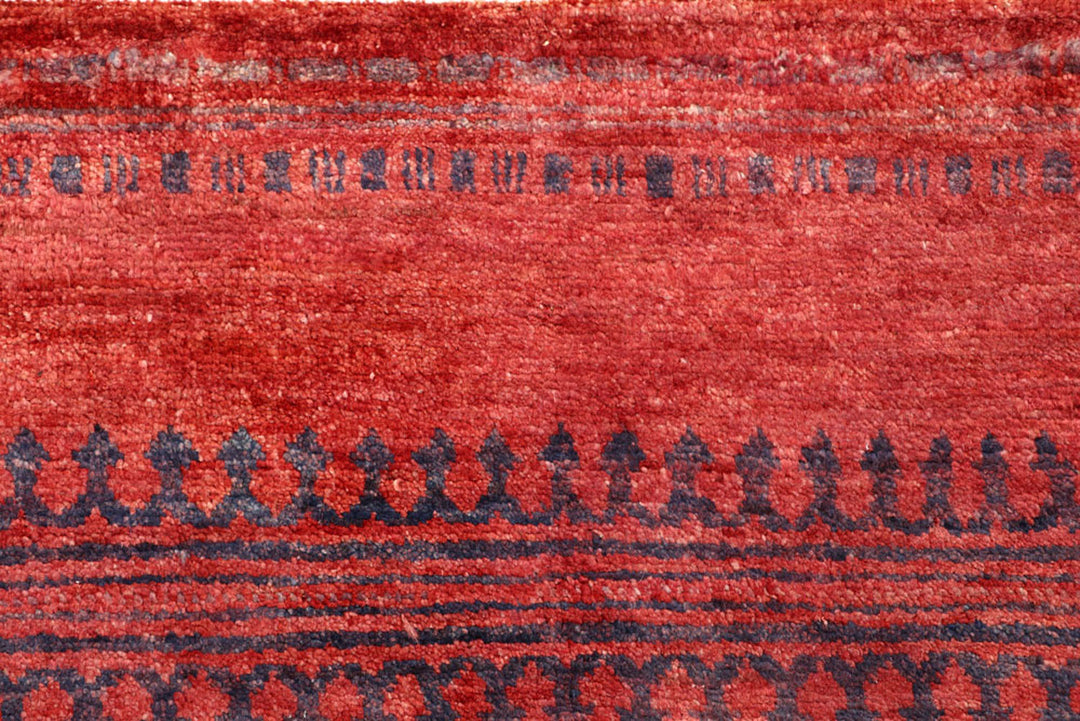 Firebrick Gabbeh 3'  1" x 4'  11" - No. QA96671