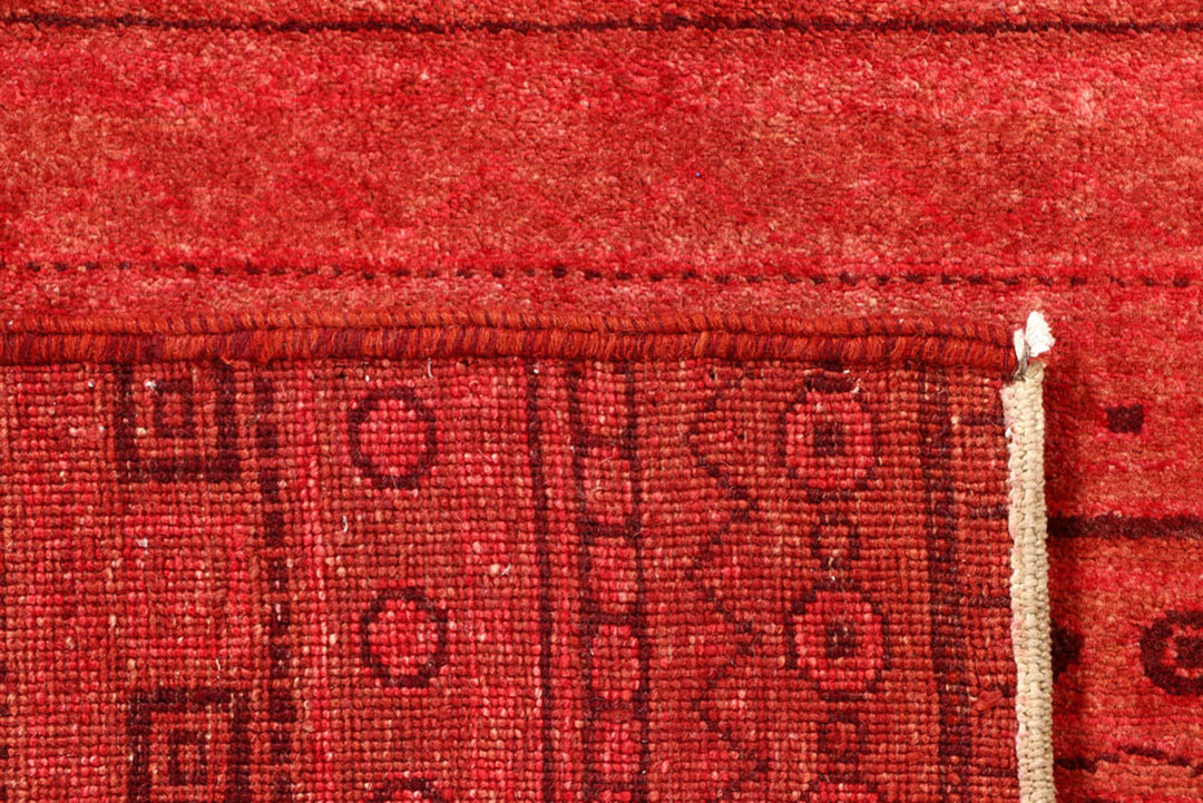 Crimson Gabbeh 3'  2" x 4'  10" - No. QA11977