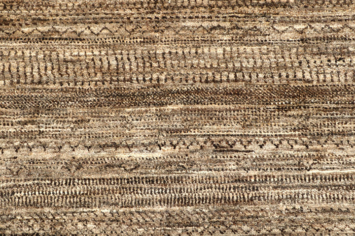 Burlywood Gabbeh 5'  5" x 8'  1" - No. QA33533