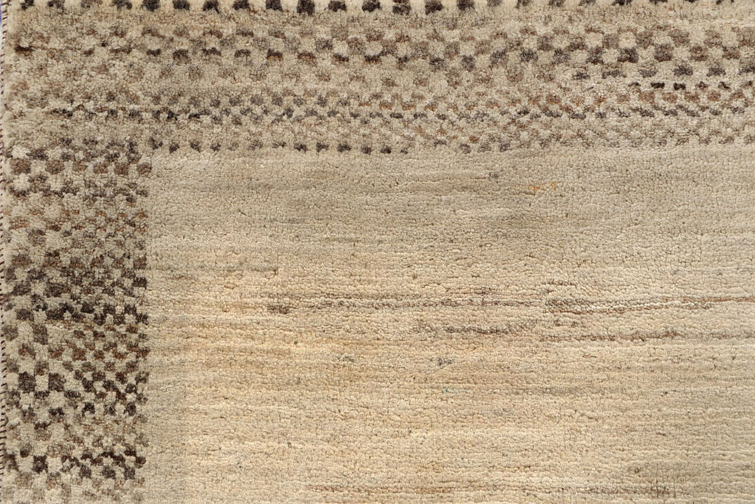 Tan Gabbeh 3'  4" x 5'  7" - No. QA38515