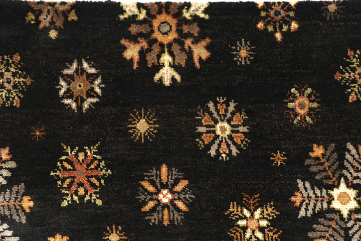 Black Gabbeh 6' 6 x 9' 7 - No. 56633 - ALRUG Rug Store