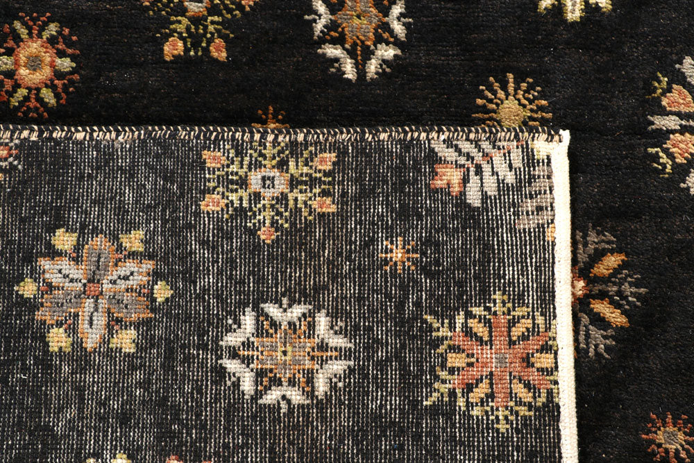 Black Gabbeh 6' 6 x 9' 7 - No. 56633 - ALRUG Rug Store