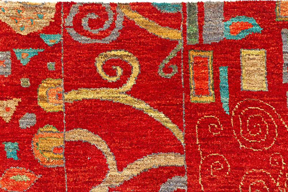 Firebrick Gabbeh 4' 6 x 6' 7 - No. 56649 - ALRUG Rug Store