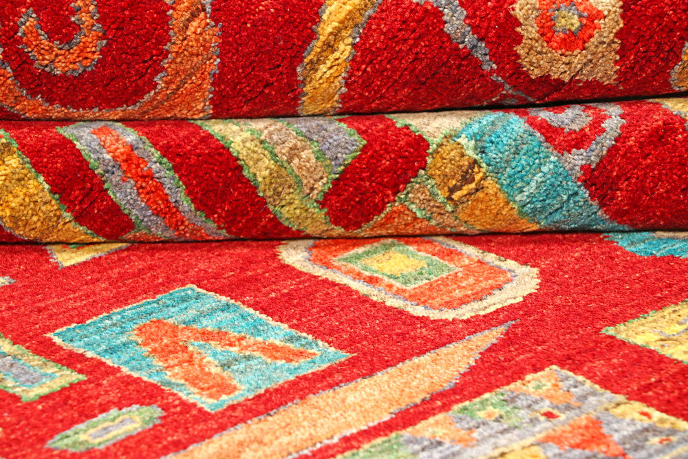 Firebrick Gabbeh 4' 6 x 6' 7 - No. 56649 - ALRUG Rug Store