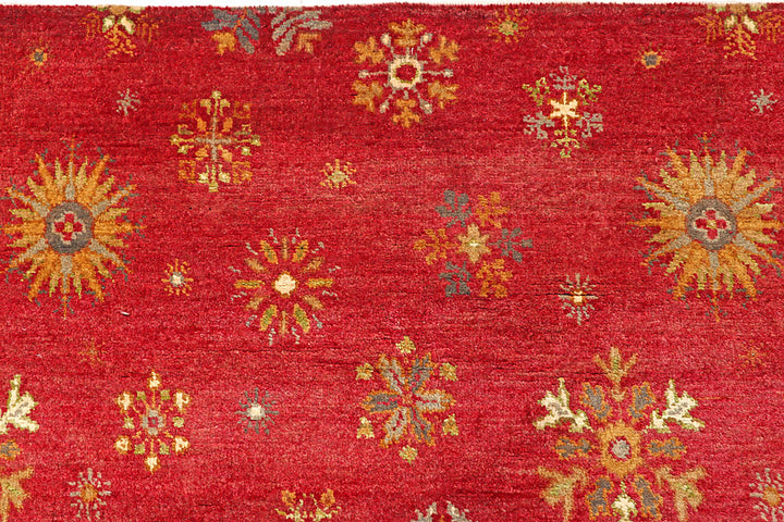 Firebrick Gabbeh 5' 7 x 8' - No. 56660 - ALRUG Rug Store