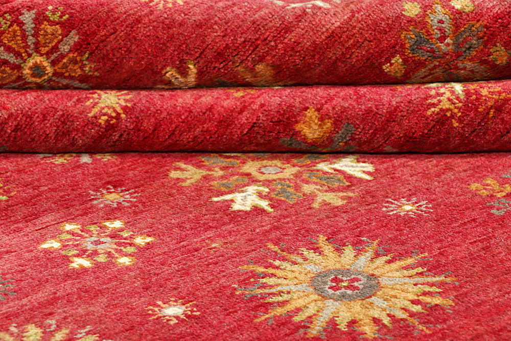 Firebrick Gabbeh 5' 7 x 8' - No. 56660 - ALRUG Rug Store