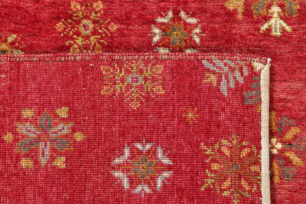 Firebrick Gabbeh 5' 7 x 8' - No. 56660 - ALRUG Rug Store