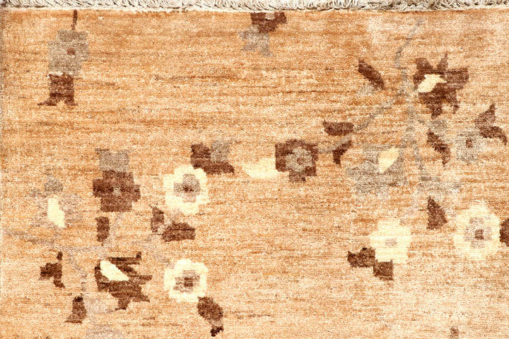 Sandy Brown Gabbeh 6' 6 x 9' 5 - No. 56674 - ALRUG Rug Store