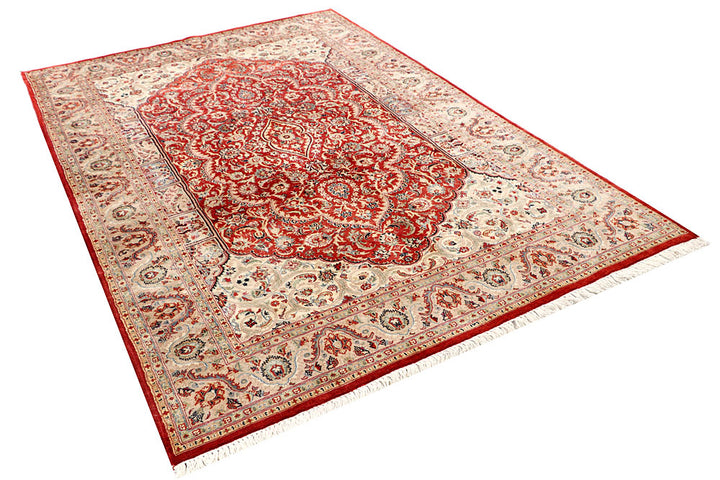 Orange Red Isfahan 5' 6 x 8' 1 - No. 56685 - ALRUG Rug Store