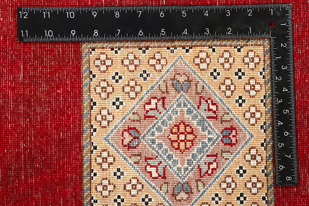 Firebrick Bakhtiar 5' 6 x 7' 11 - No. 56686 - ALRUG Rug Store
