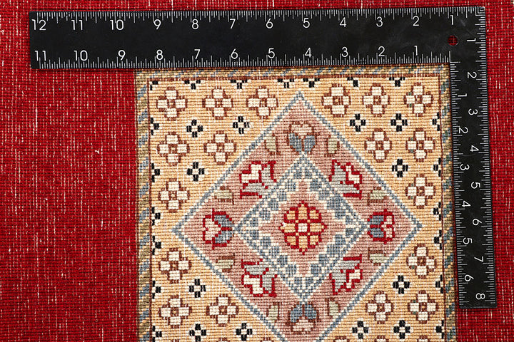 Firebrick Bakhtiar 5' 6 x 7' 11 - No. 56686 - ALRUG Rug Store
